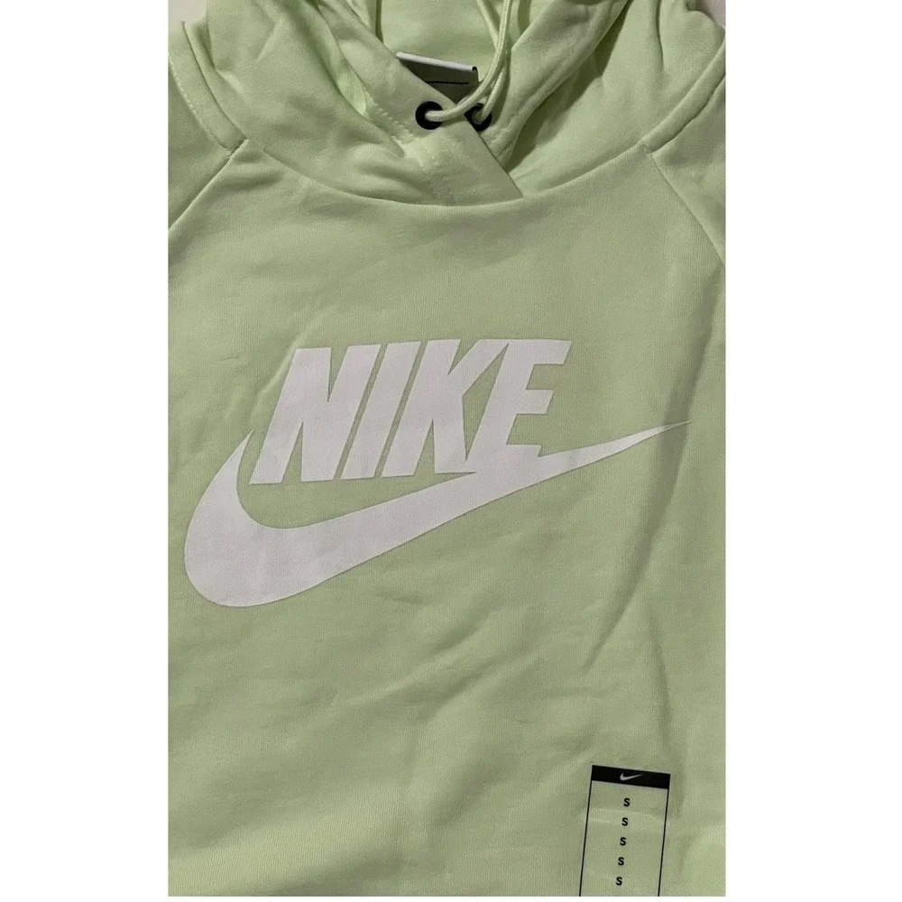 Nike Sportswear Essential Hoodie Lime Ice Pullover Logo Women Small‎ BV4126 303
